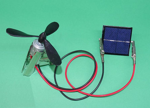 SOLAR CELL WITH MOTOR