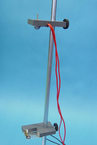 DETERMINATION OF  g  APPARATUS