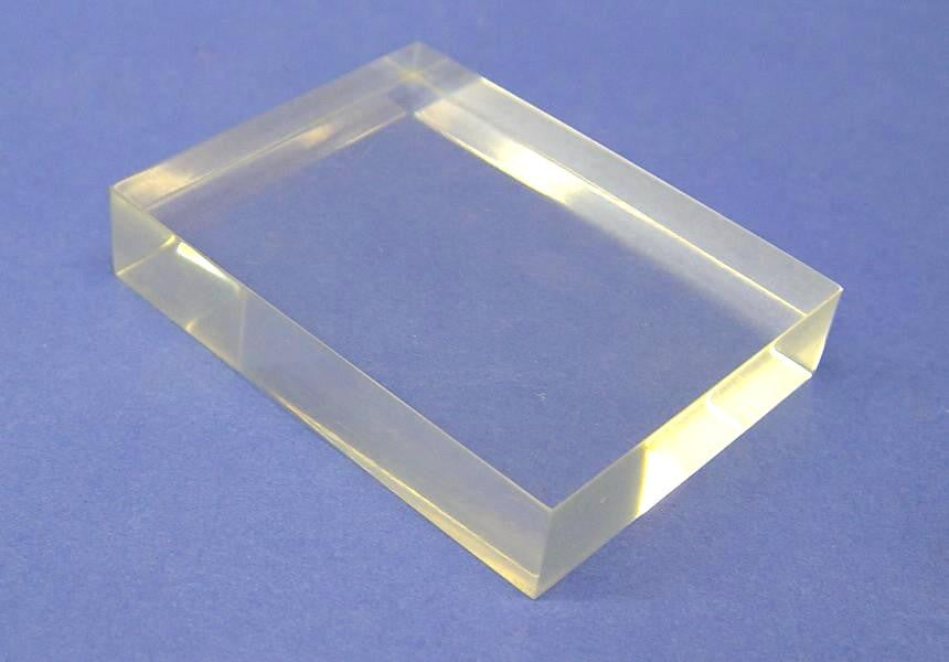 BLOCK PERSPEX 100 x 75 x 20mm