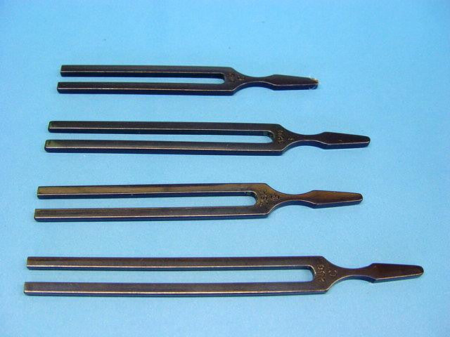 TUNING FORK SET OF 4 : C E G C