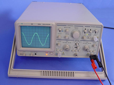 OSCILLOSCOPE DUAL TRACE