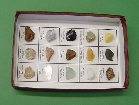 ROCKS & MINERAL INTRO SET/15
